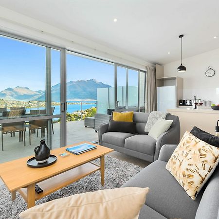 Contemporary Hilltop Abode Queenstown Exterior photo